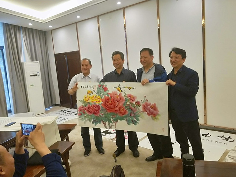 中国诗书画河南省研究会和中部地区创作中心在郑州成立